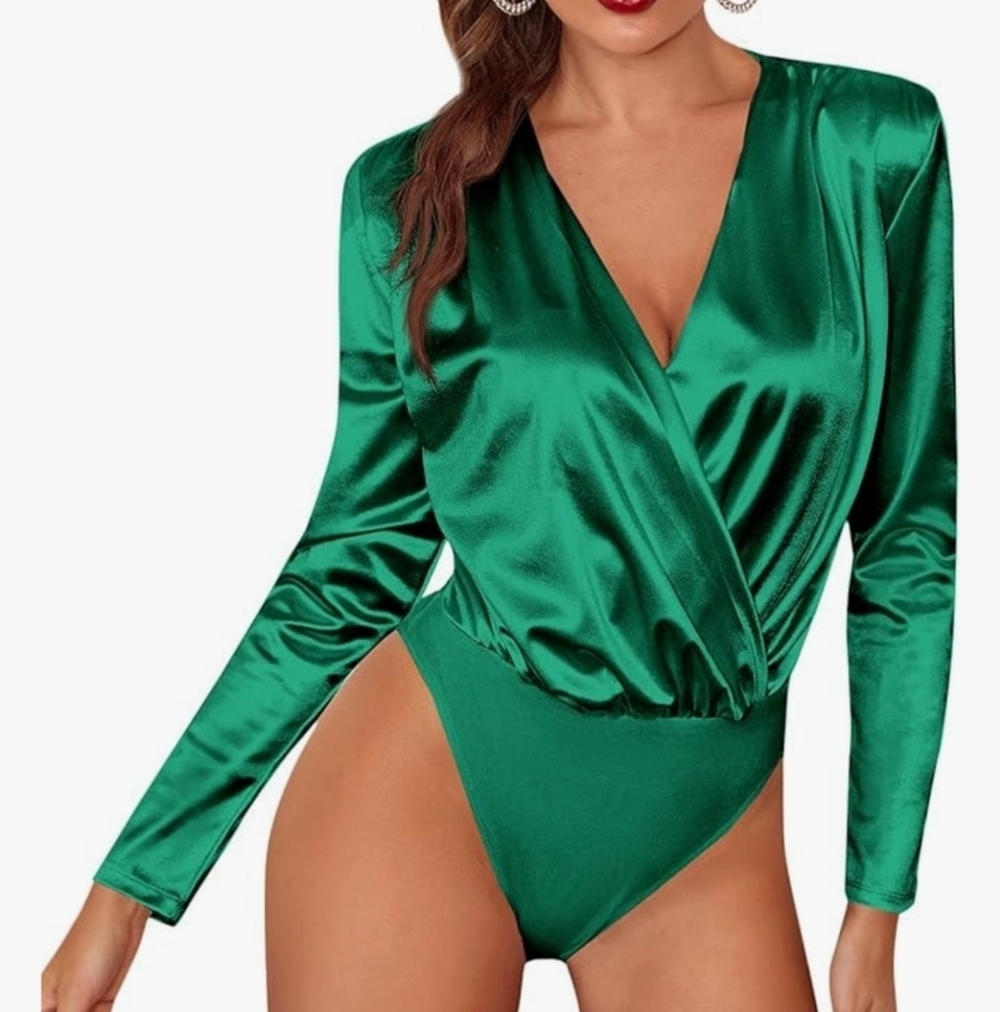 Women's top. Size S